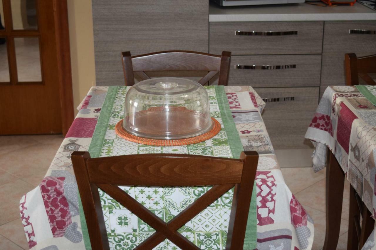 Bed and Breakfast Amici Di Hackert Caserta Exterior foto