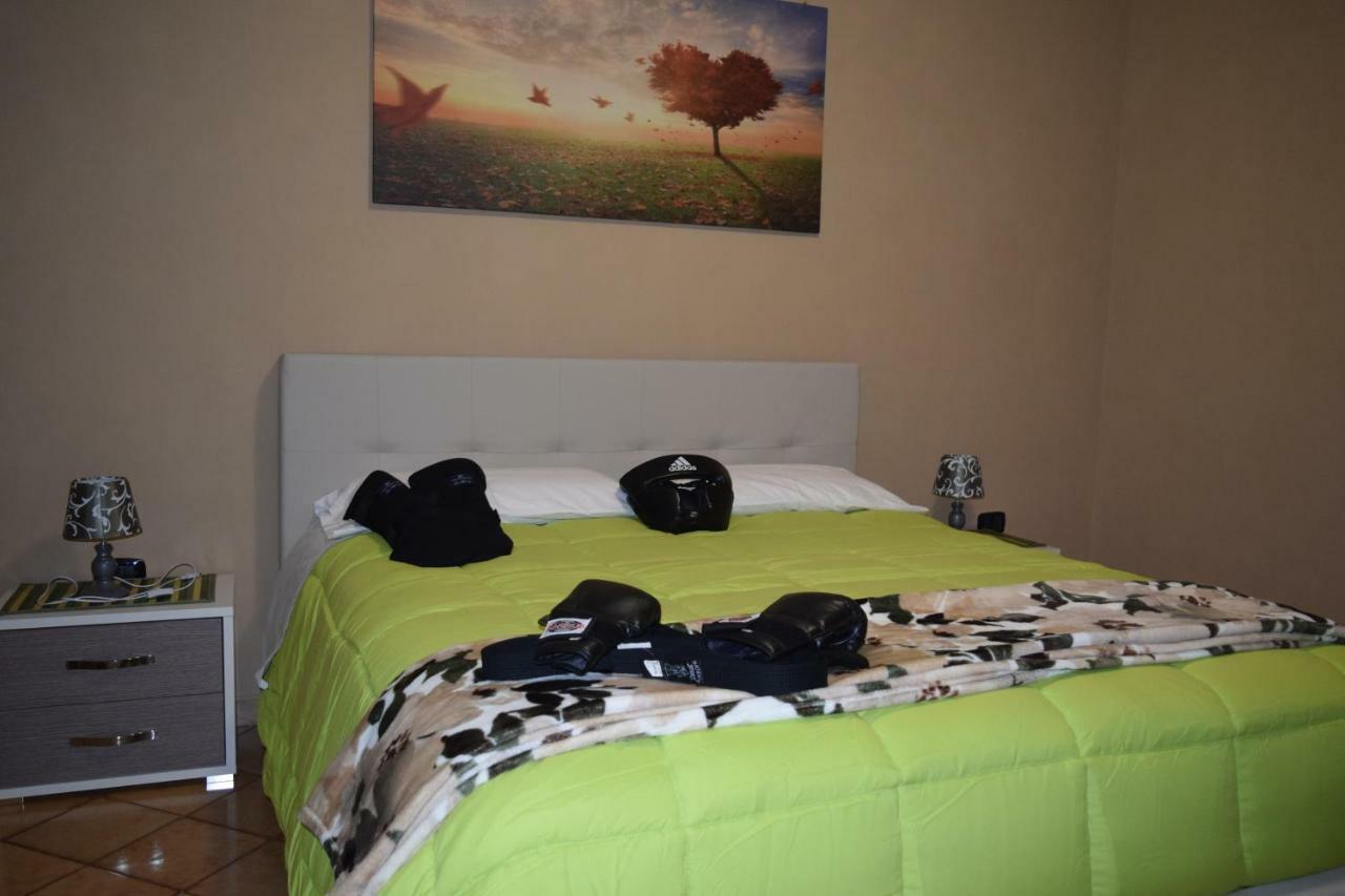 Bed and Breakfast Amici Di Hackert Caserta Exterior foto